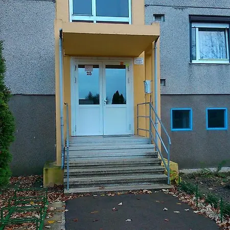 Kata Apartman